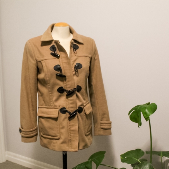 Banana Republic Winter Jacket - Picture 3 of 7
